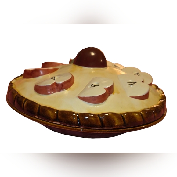 Other - Vtg Ceramic Apple Pie Plate With Lid Made In Portugal